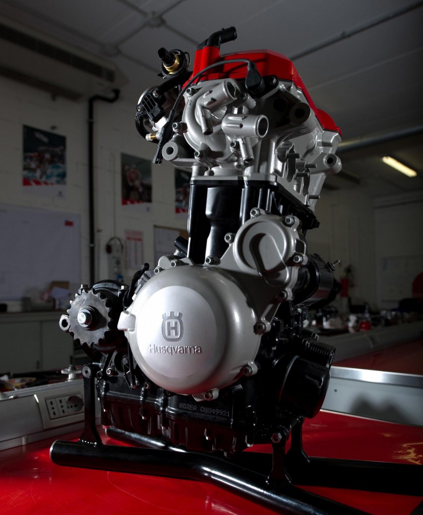 The 900cc-engine