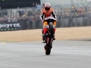 Casey Stoner roars to second victory of the season in Le Mans