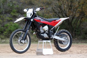 New Husqvarna TE 449 comes with a two-stage ABS