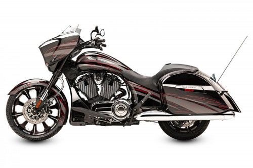 2015 Victory Magnum X-1