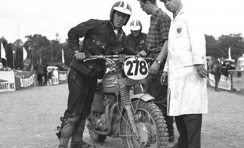 Steve McQueen in the Barbour jacket in 1964