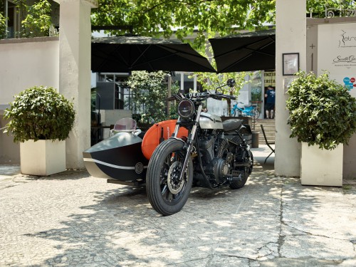 Yamaha Yard Built XV950 ‘D-Side’ by Deus Ex Machina