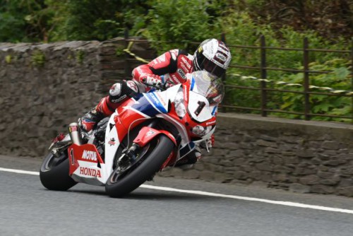 New absolute lap record for John McGuinness