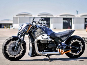 Lvpvs Alpha, a space age California 1400