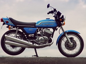 Kawasaki Triple 750 H2