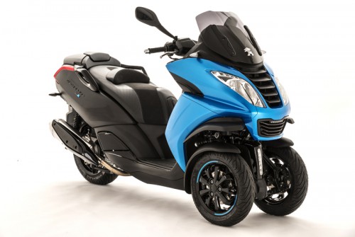 The special edition Peugeot Metropolis Blue-Line