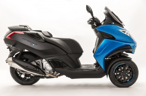 The special edition Peugeot Metropolis Blue-Line