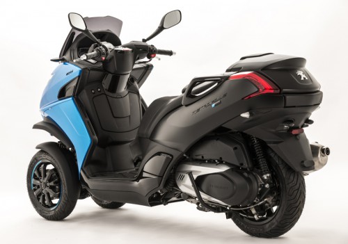 The special edition Peugeot Metropolis Blue-Line