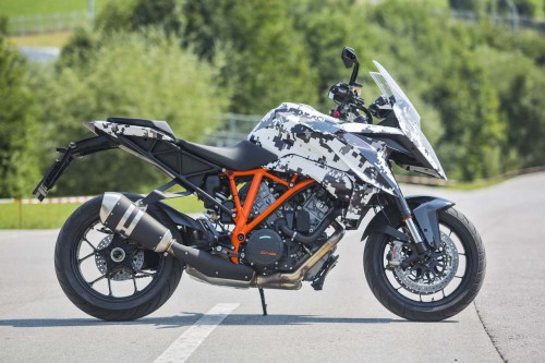 2016 KTM 1290 Super Duke GT KTM 1290 Super Duke GT