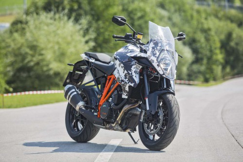 2016 KTM 1290 Super Duke GT