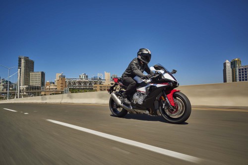 2016 Yamaha YZF-R1S