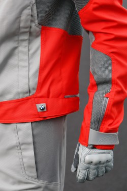 BMW Airflow 4 suit